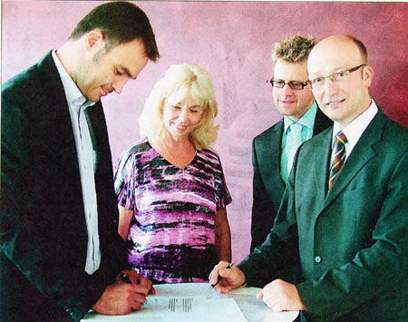 files/Organisation/Sponsoring/Sponsoring-Spk-2011.jpg files/Organisation/Sponsoring/Sponsoring-Spk-2011.jpg