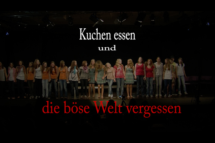 files/Schulleben/Theater/DIFF/Kuchen essen und die boese Welt vergessen.jpg files/Schulleben/Theater/DIFF/Kuchen essen und die boese Welt vergessen.jpg